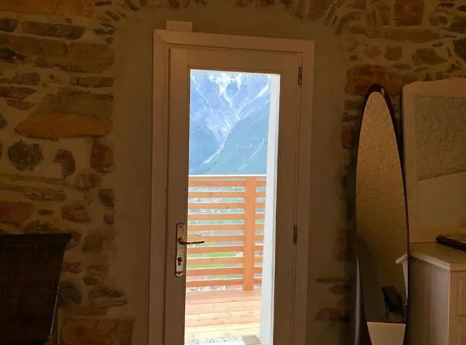 Apartment Immerso Nel Cuore Del Parco Dell Adamello Cimbergo
